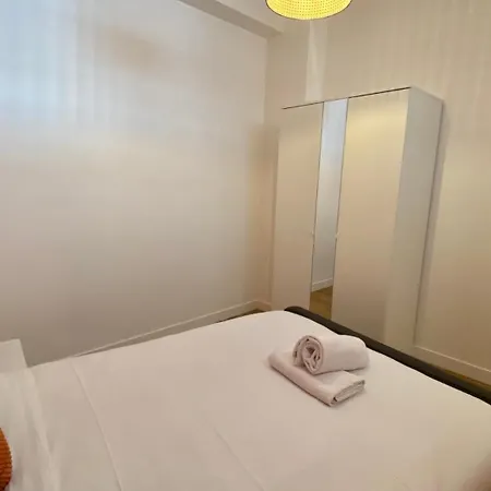 Pois3ouest - Vast At Poissonniere 8p Апартаменты *