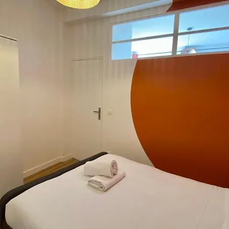 Pois3ouest - Vast At Poissonniere 8p * Париж